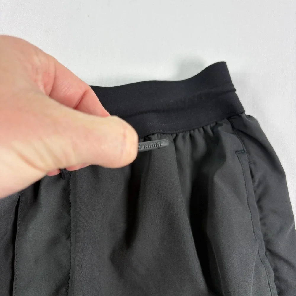 Rhone Mako Tech Shorts Mens Medium Black Gym Training Running Performance